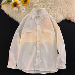 blusa polo com fechamento de botão e bolso