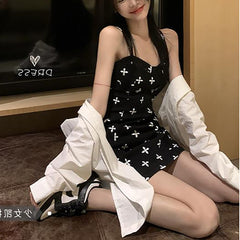 Vestido de quadril estampado feminino verão decotado alça suspensório saia floral evasê saia curta saia de praia