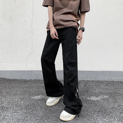 calça jeans modelo fino com detalhes