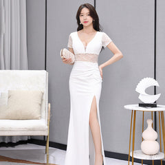 vestido feminino longo com detalhes e abertura do lado da perna