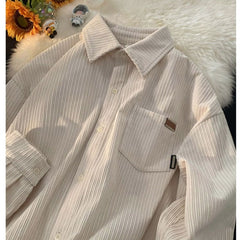 jaqueta com gola e tecido quente