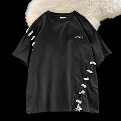 T-shirt de manga curta de marca da moda de verão masculina estilo Hong Kong solta em roupas superiores de bordado simples tendência casal camisa de meia manga