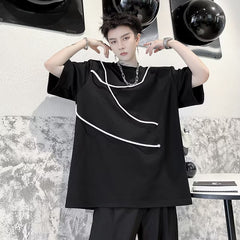 camisa larga masculina cobrindo os cotovelos