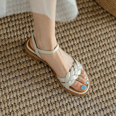 sandálias estilo romano