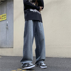 calça jeans masculina larga e soltacom bolsos