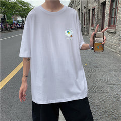 camiseta masculina solta com margarida estampada