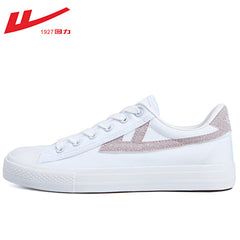 tenis de sola reta brilhante estilo streetwear