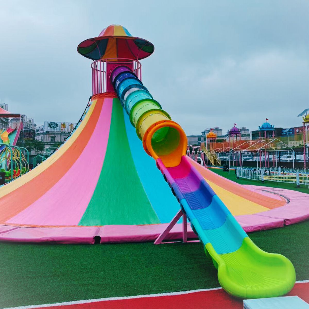 Invista em Diversão e Lucratividade! Seu Dinheiro Pode Render 15% ao Ano em Nosso Parque!