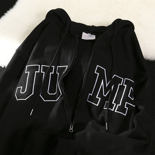 blusa de frio com ziper e bolsos com letras bordadas
