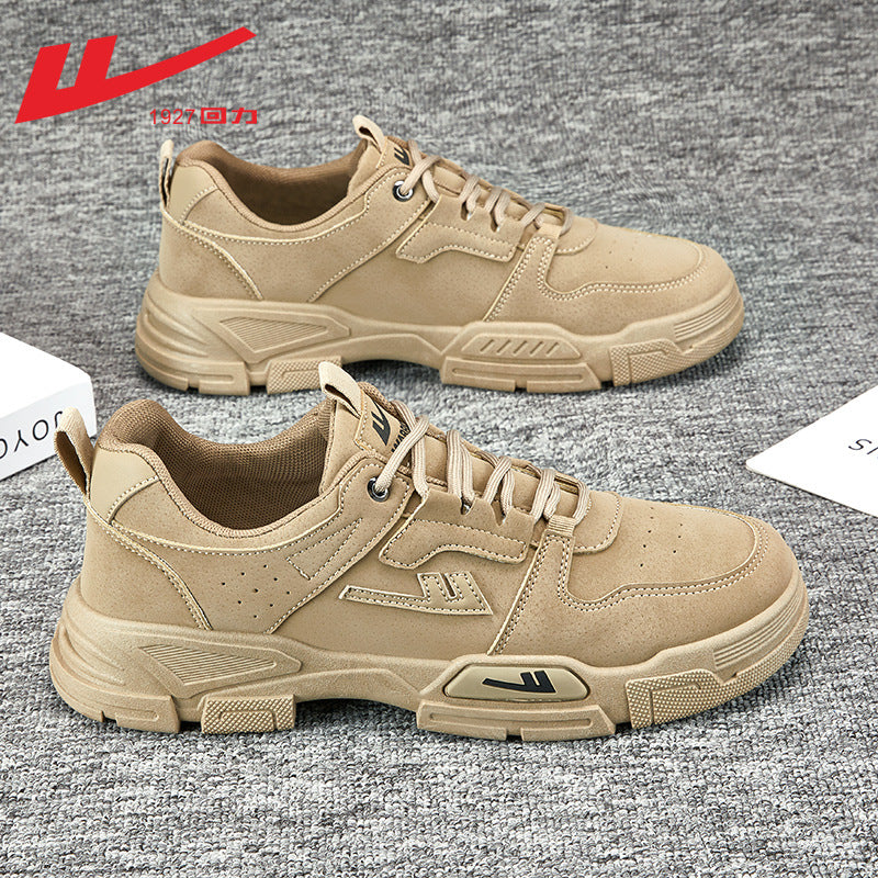 bota masculina com sola resistente