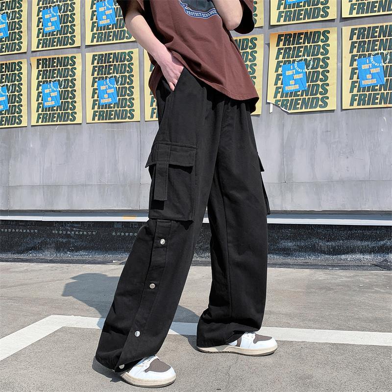 calça cargo masculina com botões nas pernas