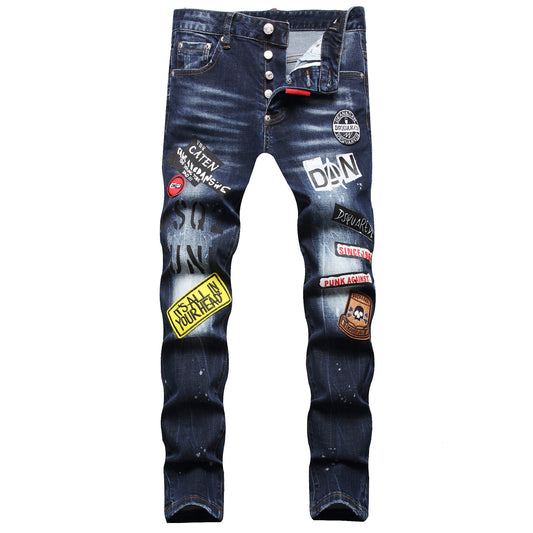 calça jeans escura estilo punk