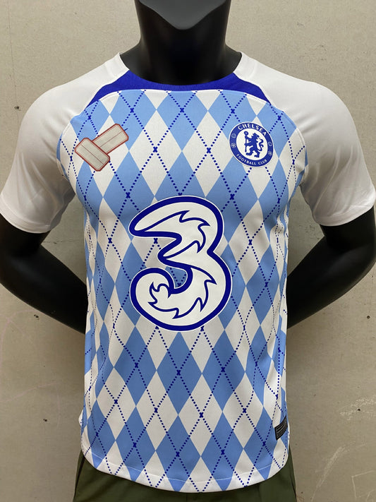 camisa de futebol do Chelsea FC azul e branco versão tailandesa