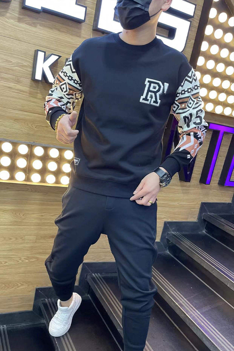 camiseta de manga comprida streetwear com ''R'' estampado