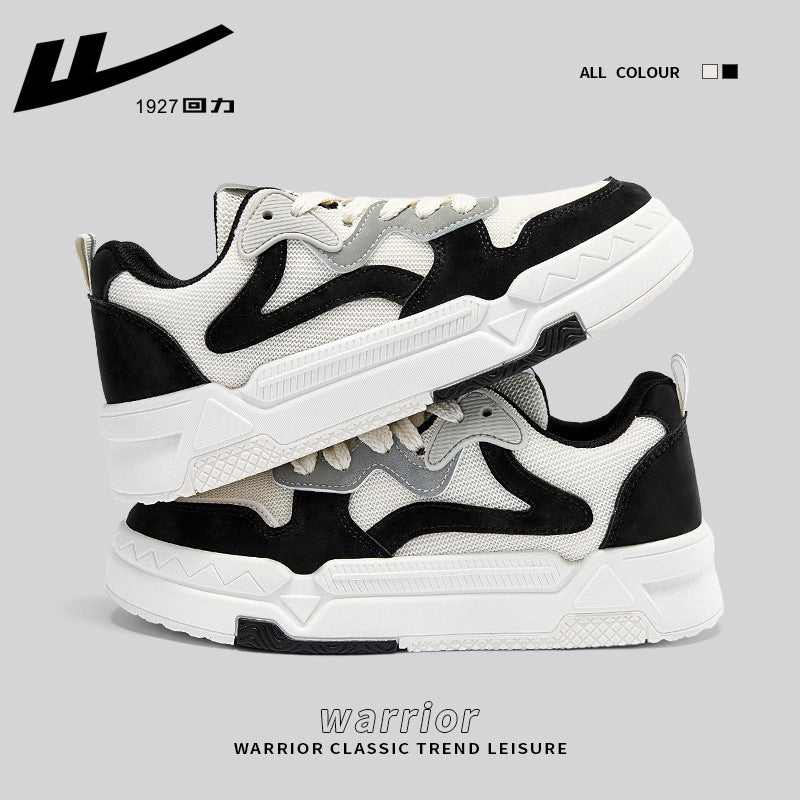 tenis de sola reta estilo de skatista streetwear