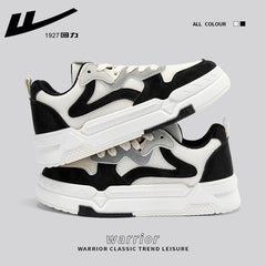 tenis de sola reta estilo de skatista streetwear