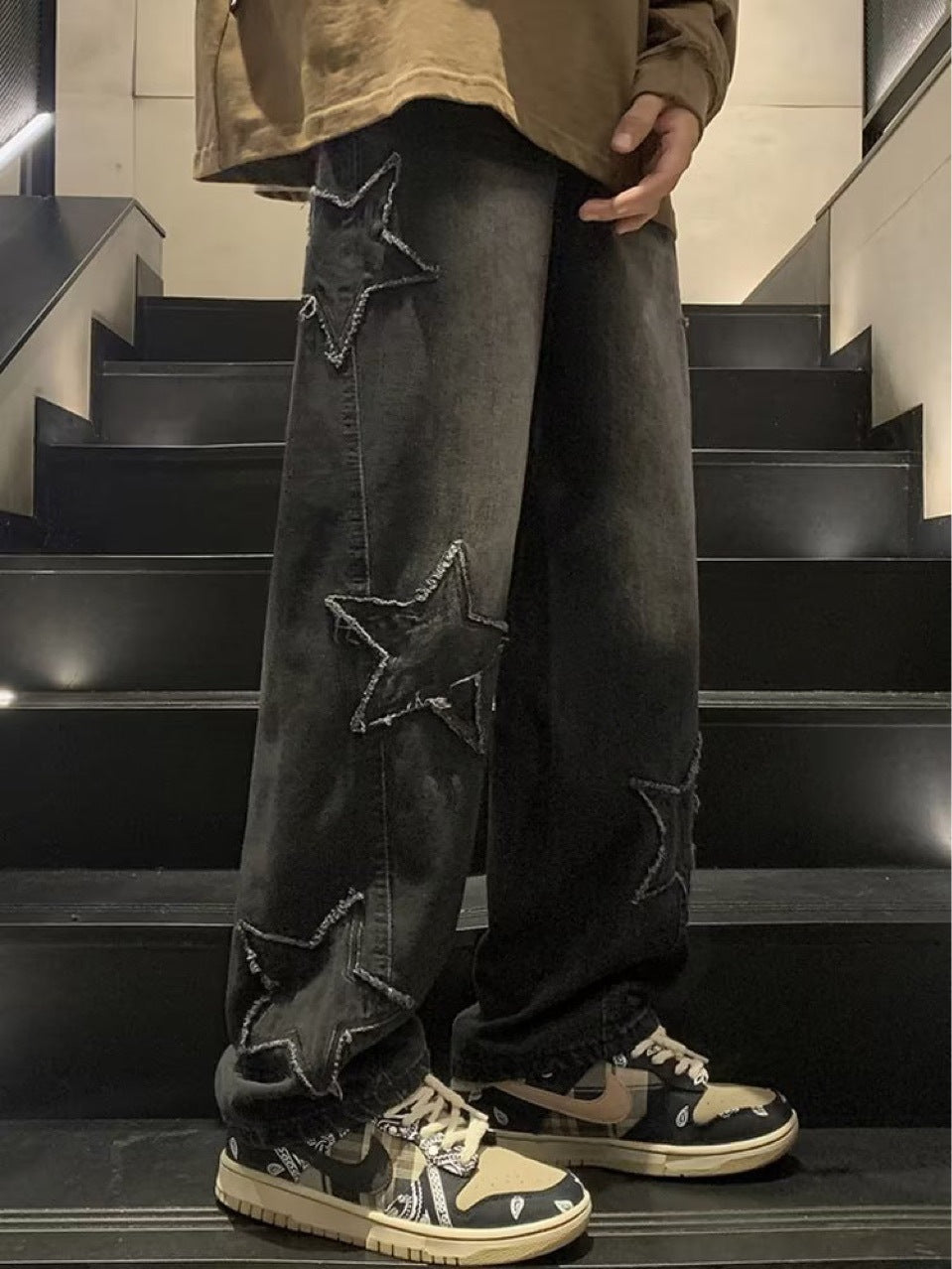 calça larga masculina com estrela estampadas