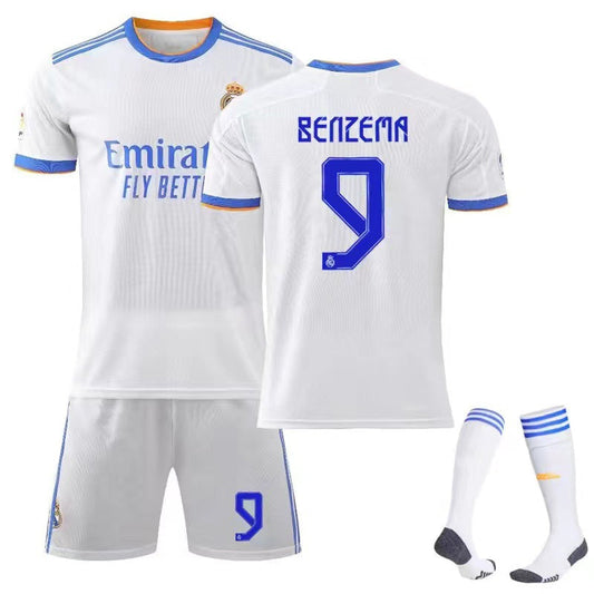 uniforme de time de futebol do clube Real Madrid FC modelo tailandes
