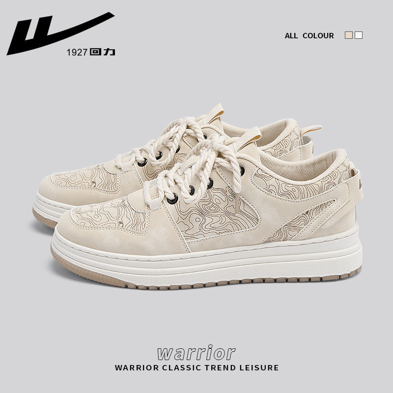 tenis de sola reta estilo hip hop com desenhos