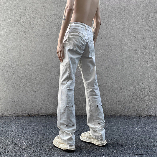 calça jeans masculina com botões no fundo