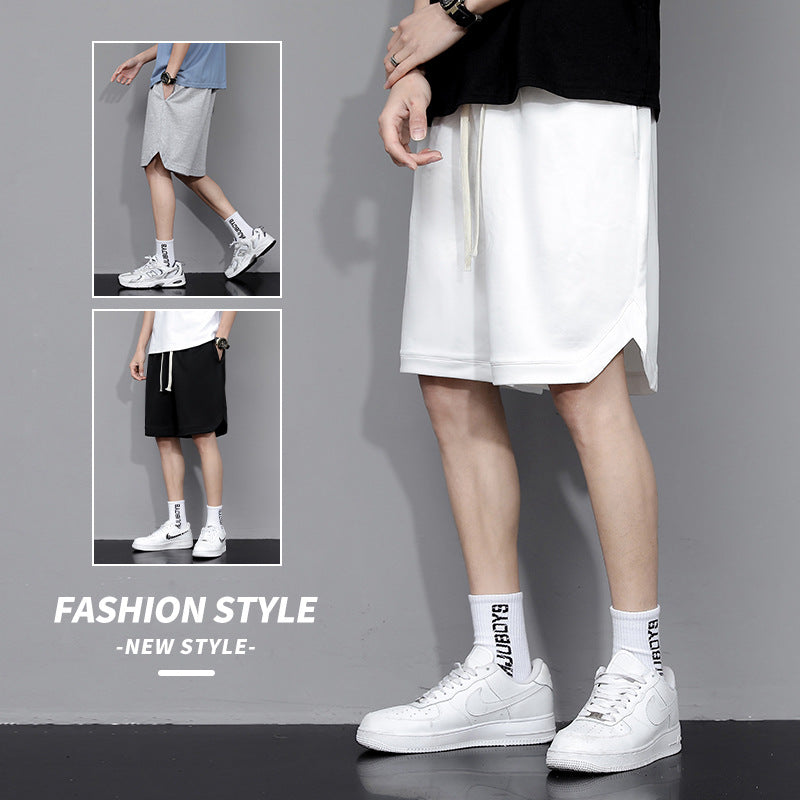 Shorts de basquete masculino com ''C'' estampado